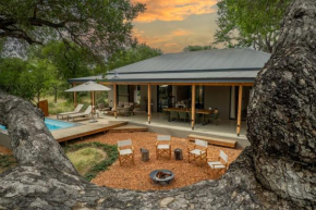 Nomads Den Private Villa with Heated Pool on Hoedspruit Wildlife Estate Riverbed